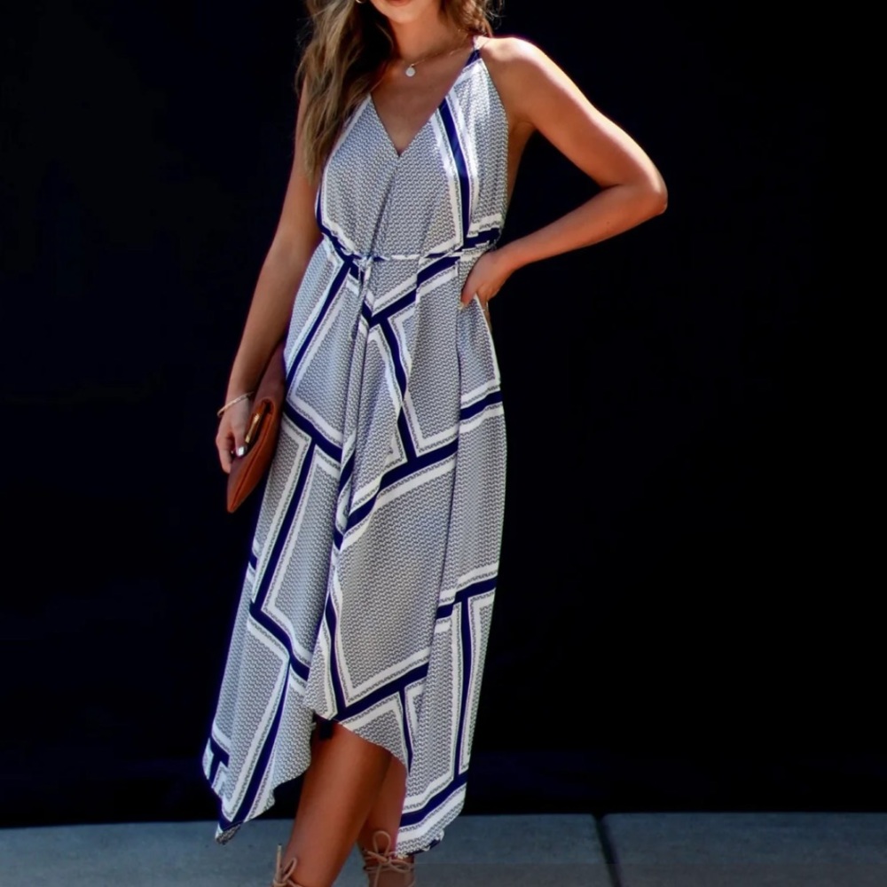 AAKAA Printed Tie Waist Midi Dress Medium